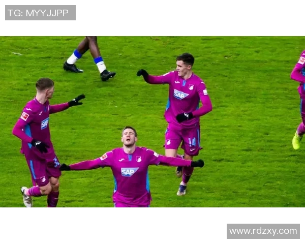 许勒塞青年擒下柏林赫塔,大放异彩闯入胜利列车 许勒塞青年擒下柏林赫塔,大放异彩闯入胜利列车